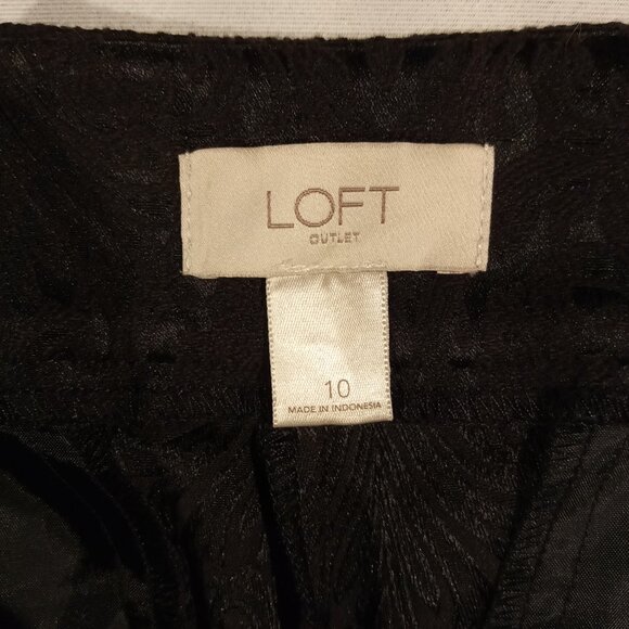LOFT Pants  sz 10  Black  Textured  Paisley  Tapered Leg  Slim Ankle  Pockets - Picture 6 of 11